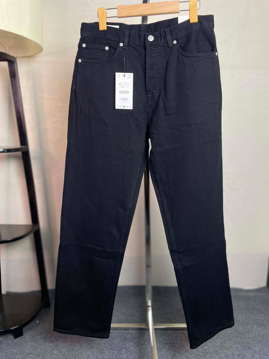 ZARA Origina Export Semi Baggy or Regular Straight Fit | Black